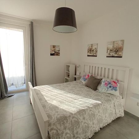 AdagioRooms Elmas Esterno foto