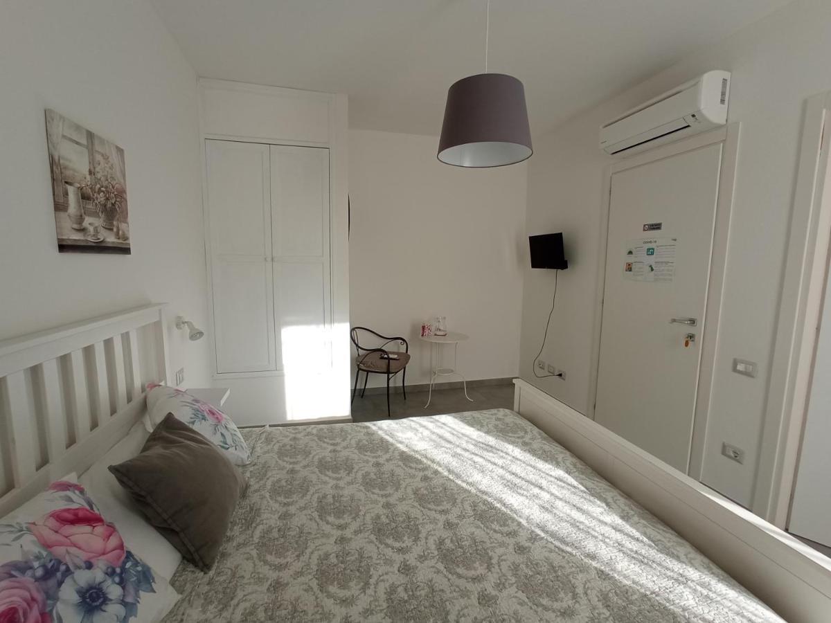 AdagioRooms Elmas Esterno foto